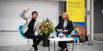 Maria Ressa og Kristin Skare Orgeret i samtale på scena.