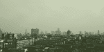 Et utsnitt av en storby-skyline med lave og høye blokker