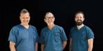 Christian Nilsen, Kjell Gunnar Gundersen og Morten Gundersen i skjorter med logoen til iFocus augeklinikk