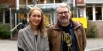 Sidsel Natland og Håvard Aaslund framfor ein OsloMet-bygning.